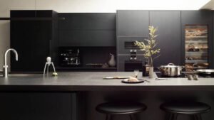 Dark Kitchen