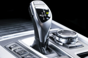 How Many Automatic Driving Lessons Do You Need in Nottingham?